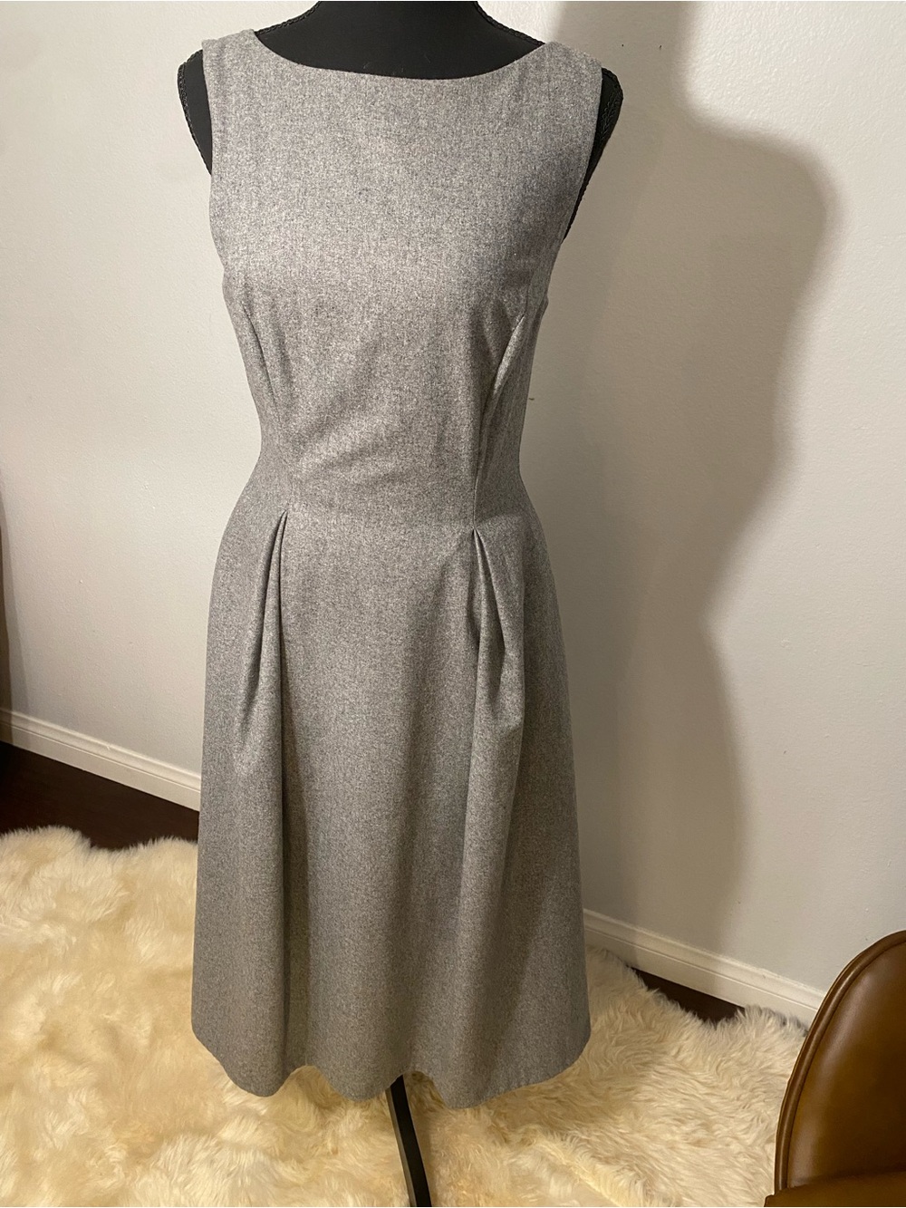 New Reformation Valene grey Midi workwear work Dress no tags size 4